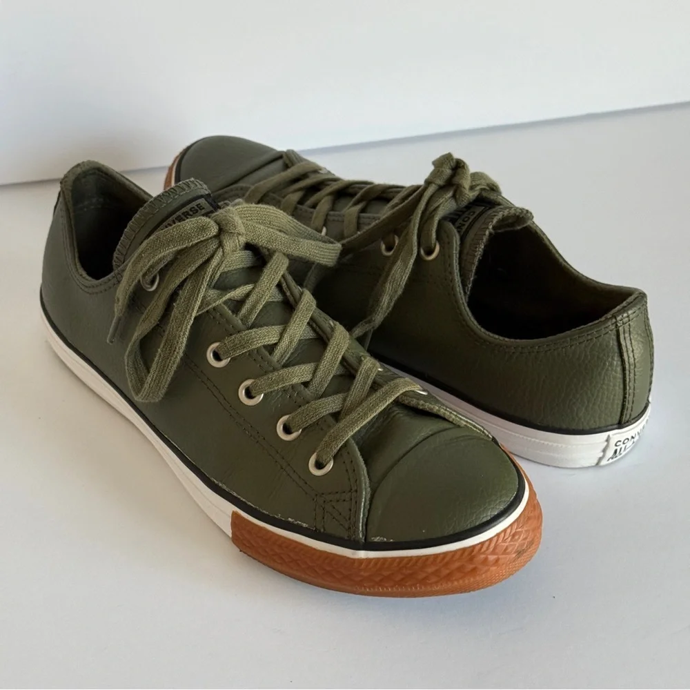 Converse All Star Chuck Taylor Leather Ox Olive Green Shoes Junior Size 6